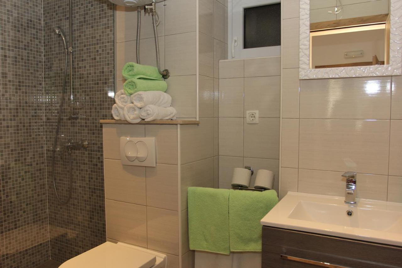 Apartment House Vitaic Supetar Εξωτερικό φωτογραφία