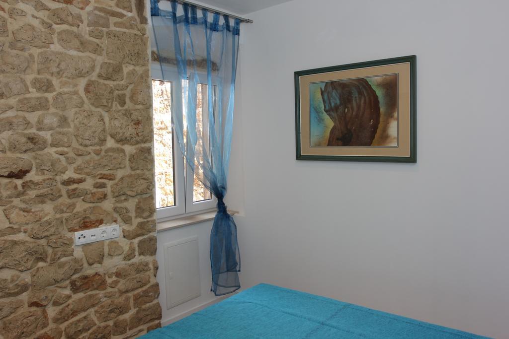 Apartment House Vitaic Supetar Δωμάτιο φωτογραφία