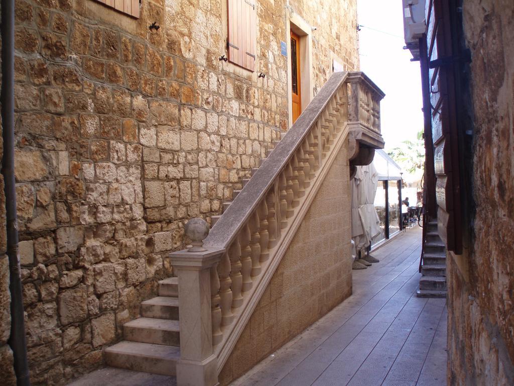 Apartment House Vitaic Supetar Εξωτερικό φωτογραφία